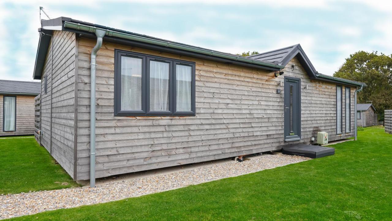 Warrenwood Country Park Hotel Polegate Exterior photo
